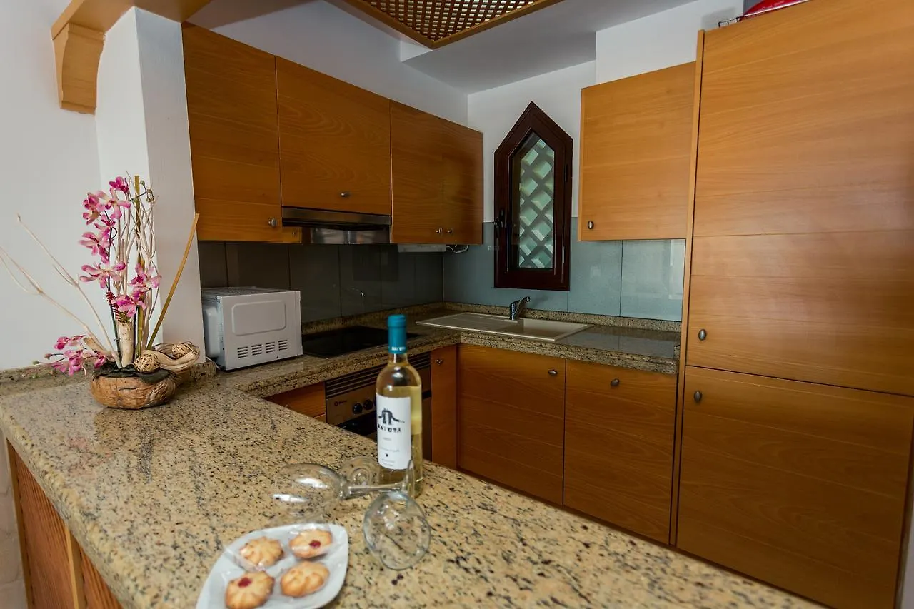 Costa Adeje Design Luxury Apartments מלון דירות