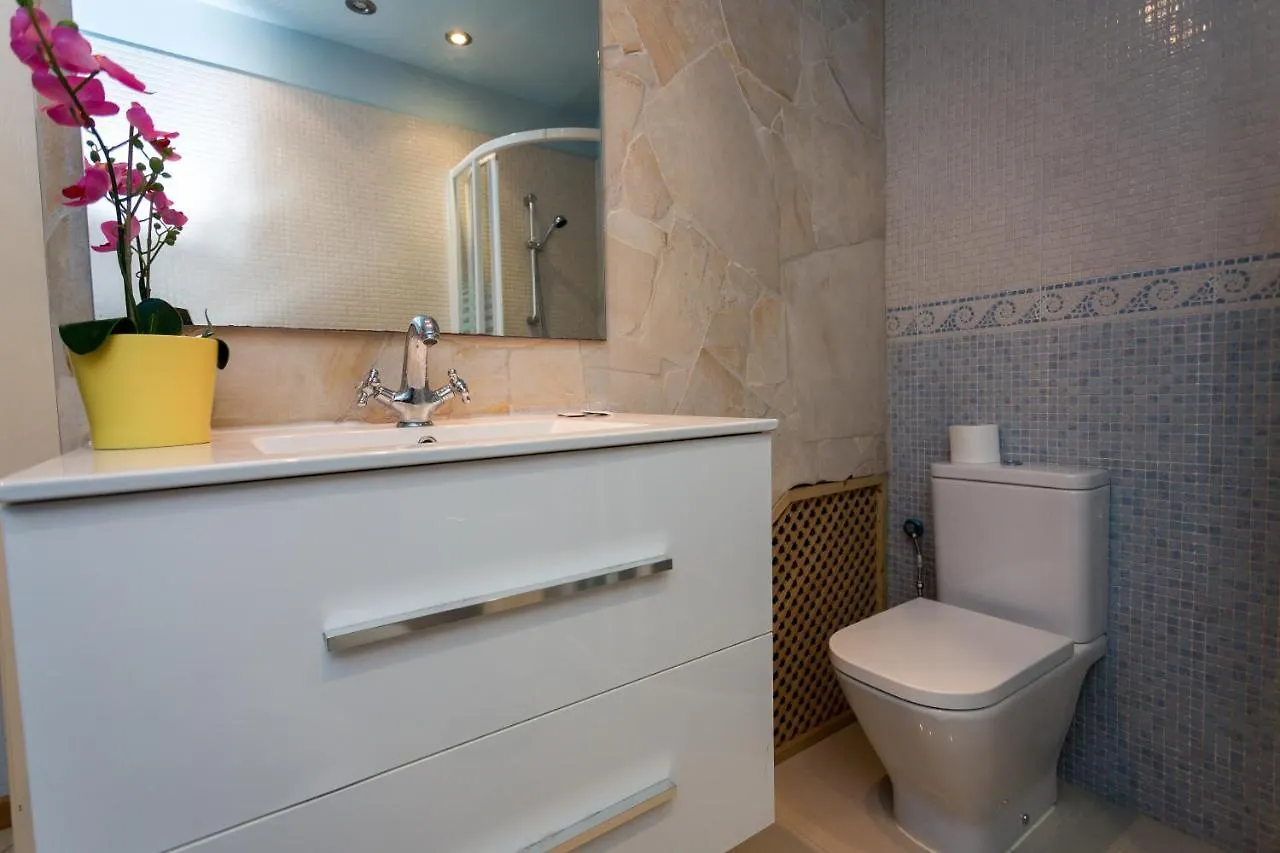 Costa Adeje Design Luxury Apartments ספרד
