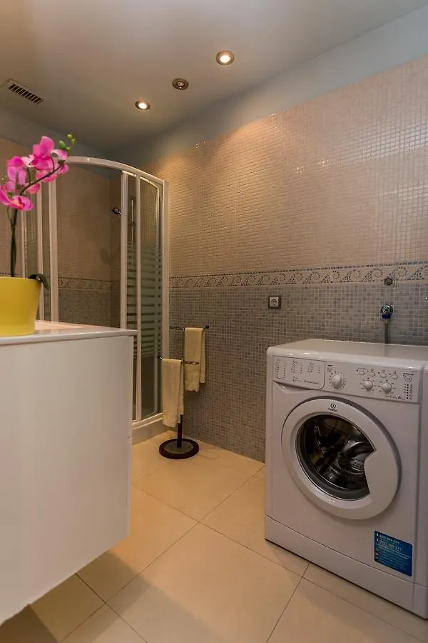 Costa Adeje Design Luxury Apartments מלון דירות