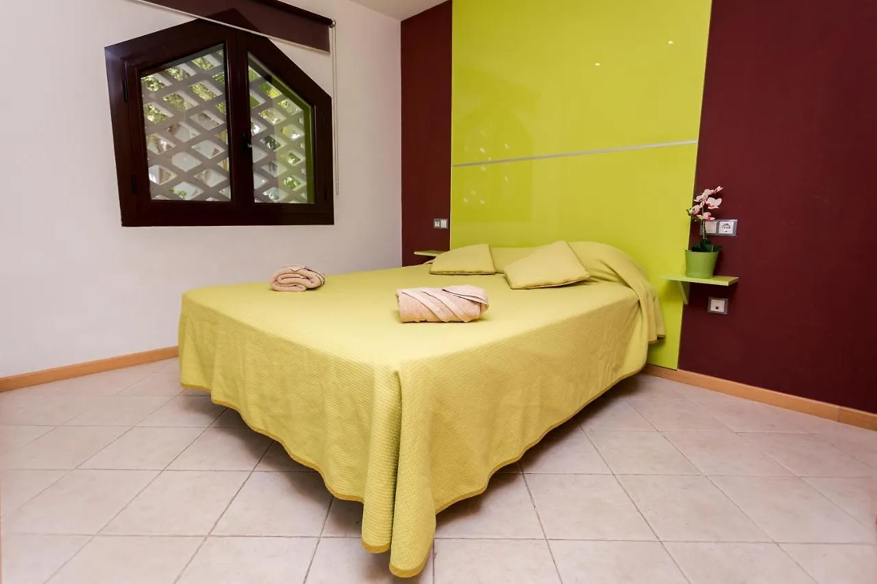 Costa Adeje Design Luxury Apartments אדחה